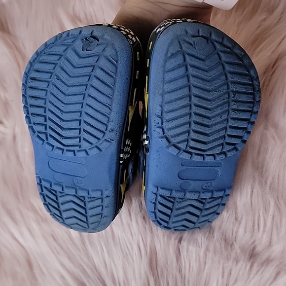 Car Crocs - Picture 6 of 7